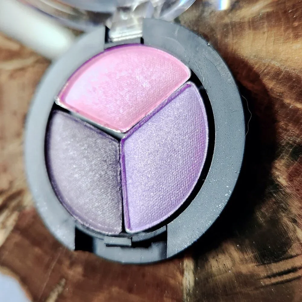 💟💄 CELIA De Luxe Trio Ideal Eyeshadow #301 4g Lavender Pink Purple